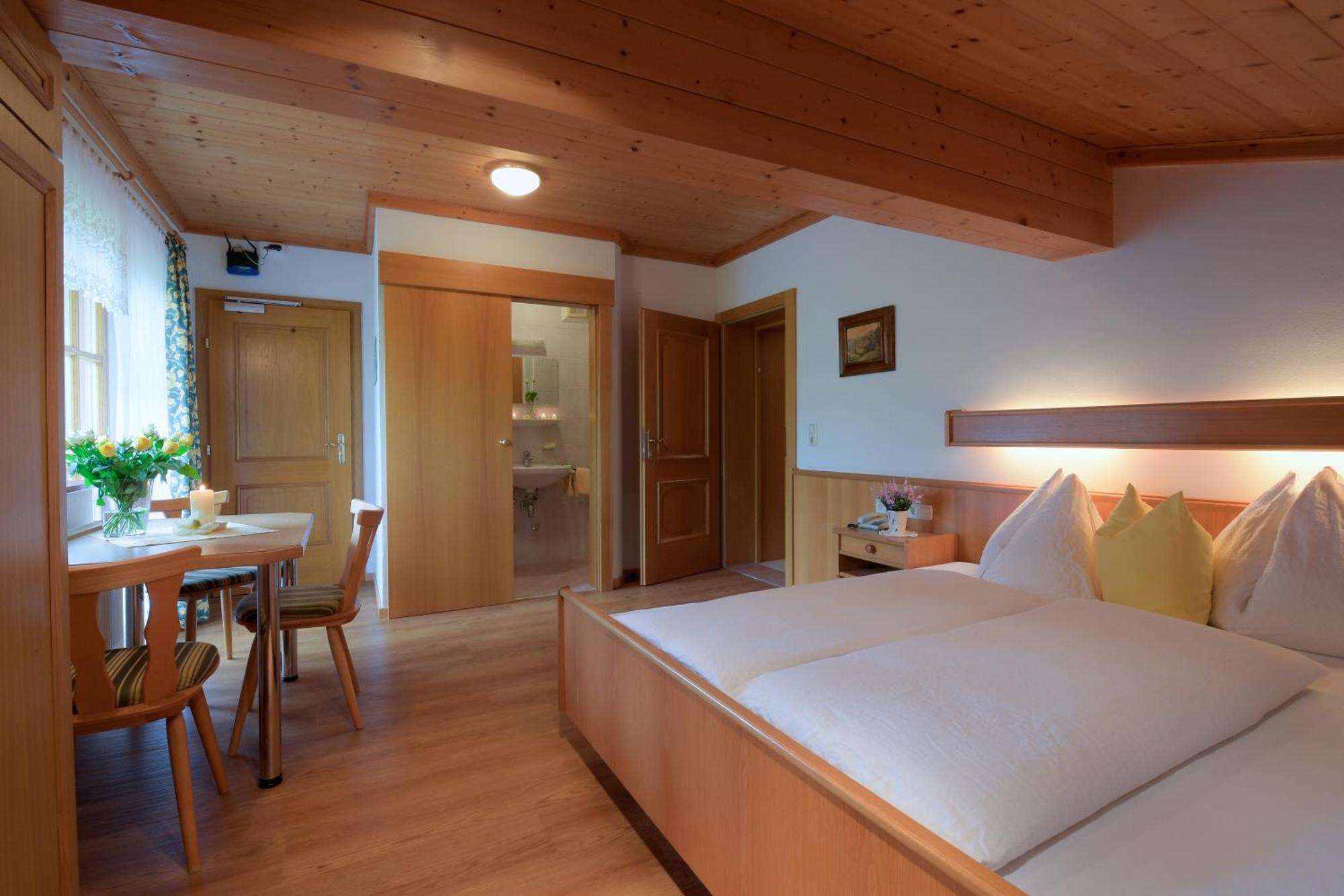 Apartments - Pension Florian Sankt Johann im Pongau Eksteriør bilde