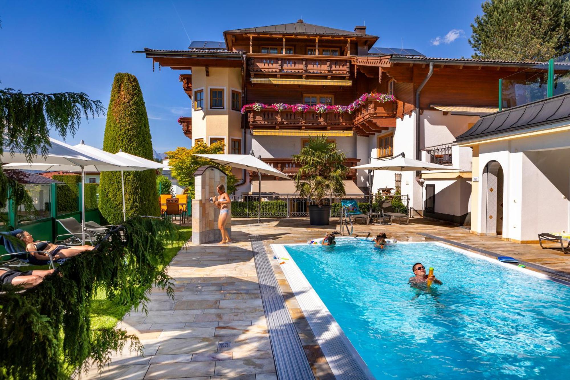 Apartments - Pension Florian Sankt Johann im Pongau Eksteriør bilde