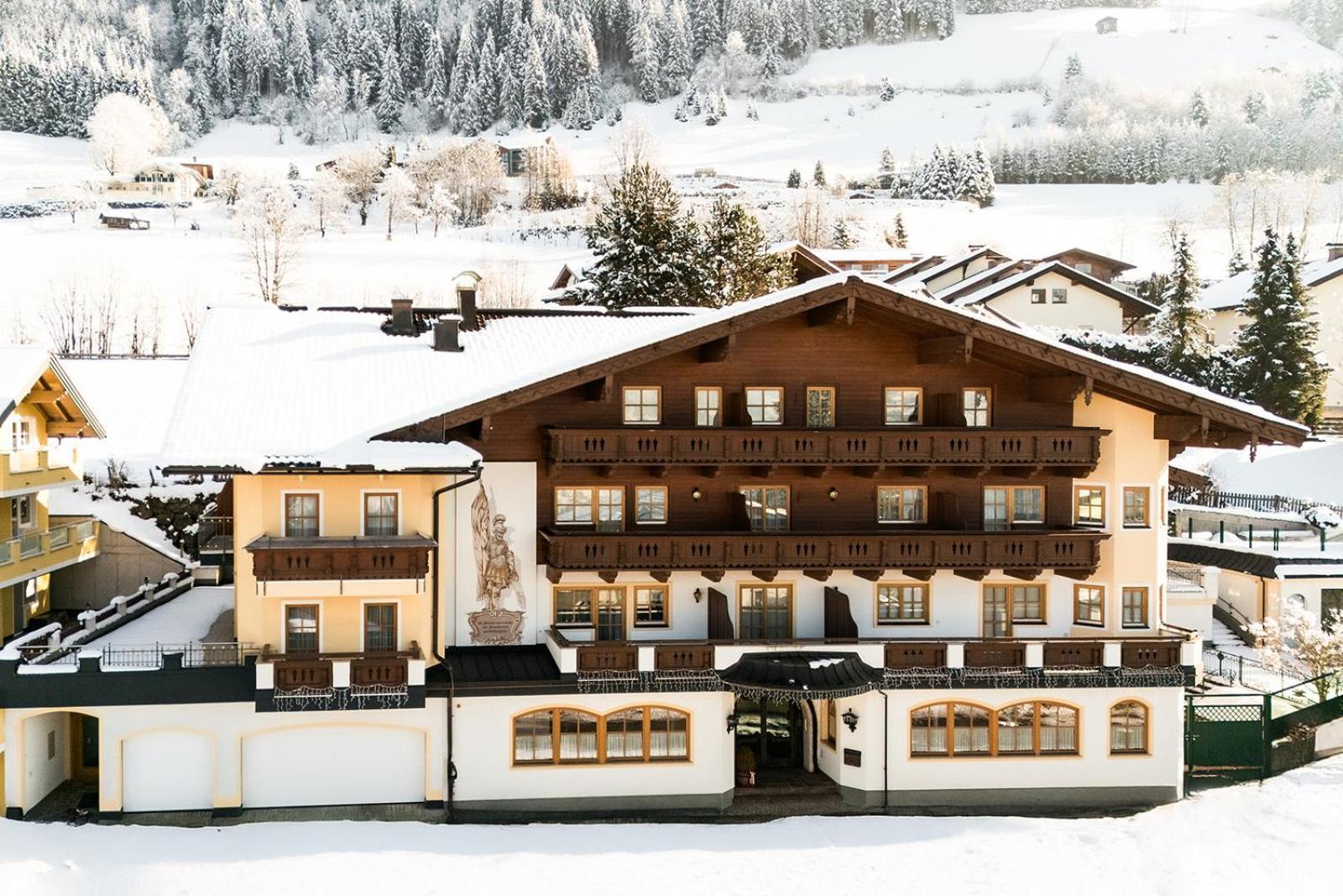 Apartments - Pension Florian Sankt Johann im Pongau Eksteriør bilde